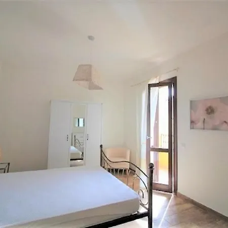 Holiday home Casa Vacanze Cleopatra Villasimius